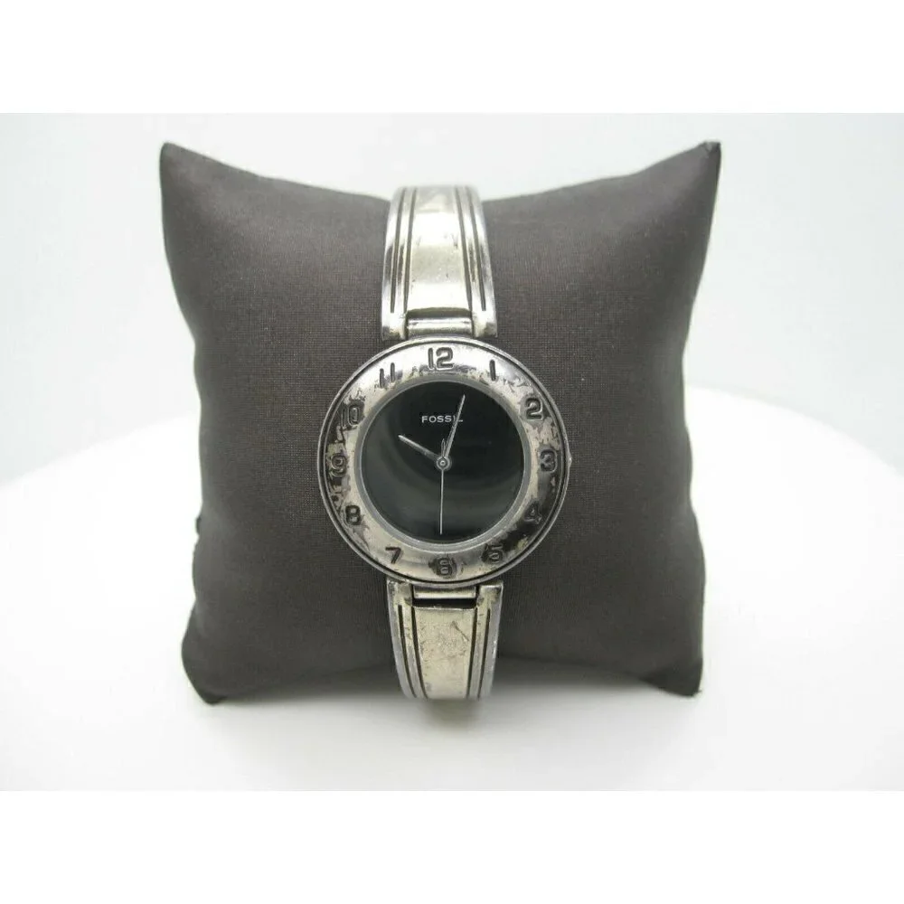 Women's Fossil Water‎ Resistant Analog 27mm Dial Casual Watch (C86) EC-8837